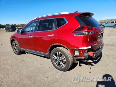 Drugie zdjęcie samochodu z przodu: 2020 NISSAN ROGUE SV VIN:5N1AT2MV2LC760216 - miniatura