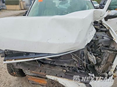 Zdjęcie 12 z 13 samochodu: 2009 CHEVROLET SUBURBAN C1500 LTZ VIN:1GNFC36J79R219380 - miniatura