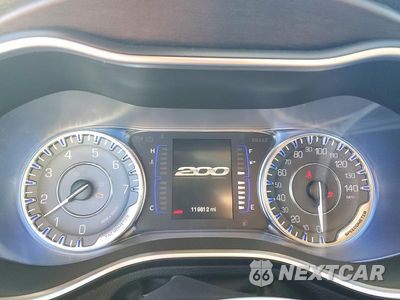 Zdjęcie 9 z 12 samochodu: 2015 CHRYSLER 200 LIMITED VIN:1C3CCCAG8FN760095 - miniatura
