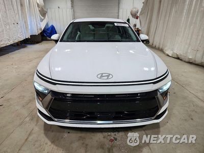Piąte zdjęcie samochodu w środku: 2025 HYUNDAI SONATA SEL VIN:KMHL64JA8SA468349 - miniatura