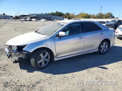 2013 TOYOTA CAMRY SE 4T1BF1FK3DU227425 - główne zdjęcie licytacji z USA - miniatura