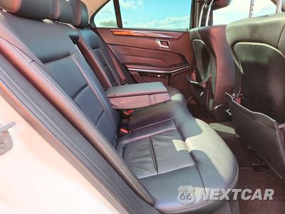 Zdjęcie 10 z 12 samochodu: 2014 MERCEDES-BENZ E 350 VIN:WDDHF5KB8EA908233 - miniatura