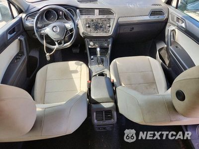 Zdjęcie 8 z 12 samochodu: 2019 VOLKSWAGEN TIGUAN SE VIN:3VV3B7AX9KM199451 - miniatura
