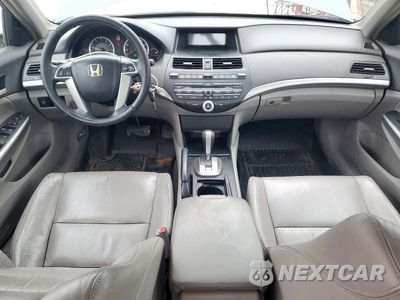 Zdjęcie 8 z 12 samochodu: 2009 HONDA ACCORD EXL VIN:1HGCP26809A174693 - miniatura