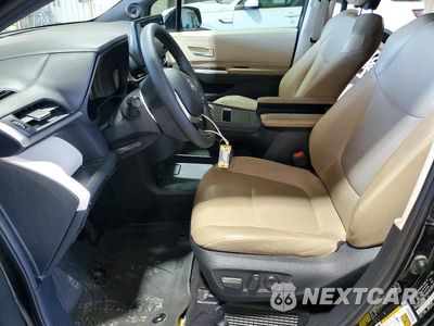 Zdjęcie 7 z 13 samochodu: 2021 TOYOTA SIENNA XLE VIN:5TDJRKEC0MS068018 - miniatura