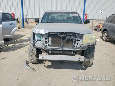 Piąte zdjęcie samochodu w środku: 2005 TOYOTA TACOMA ACCESS CAB VIN:5TEUU42NX5Z065905 - miniatura