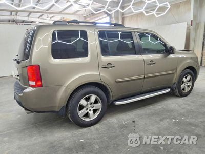 Trzecie zdjęcie samochodu z tyłu: 2011 HONDA PILOT EXL VIN:5FNYF3H66BB043273 - miniatura
