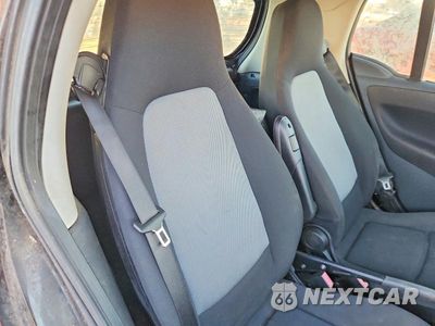 Zdjęcie 10 z 13 samochodu: 2013 SMART FORTWO PURE VIN:WMEEJ3BAXDK631599 - miniatura