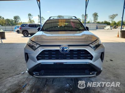 Piąte zdjęcie samochodu w środku: 2024 TOYOTA RAV4 XSE VIN:JTME6RFV6RD553835 - miniatura