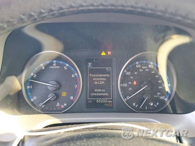 Zdjęcie 9 z 13 samochodu: 2018 TOYOTA RAV4 XLE VIN:2T3WFREV2JW513099 - miniatura