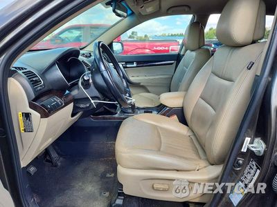 Zdjęcie 7 z 13 samochodu: 2015 KIA SORENTO EX VIN:5XYKUDA73FG614379 - miniatura