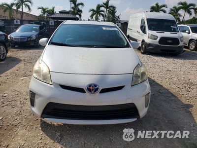 Piąte zdjęcie samochodu w środku: 2012 TOYOTA PRIUS THREE VIN:JTDKN3DU9C5494228 - miniatura
