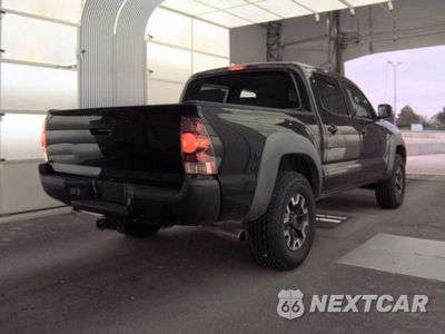 Czwarte zdjęcie samochodu z boku: 2005 TOYOTA TACOMA DOUBLE CAB PRERUNNER VIN:3TMJU62N05M002050 - miniatura