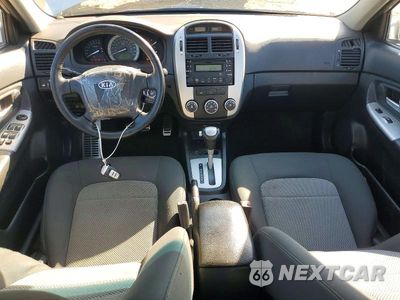 Zdjęcie 8 z 12 samochodu: 2008 KIA SPECTRA LX VIN:KNAFE121785016506 - miniatura