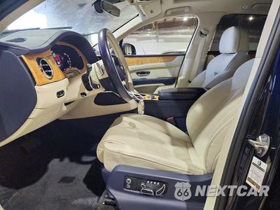 Zdjęcie 7 z 13 samochodu: 2024 BENTLEY BENTAYGA VIN:SJAA72ZV9RC027737 - miniatura