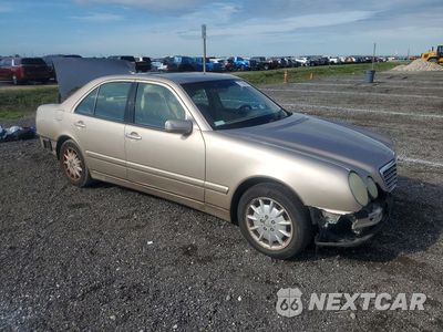 Czwarte zdjęcie samochodu z boku: 2001 MERCEDES-BENZ E 320 VIN:WDBJF65J21B324756 - miniatura