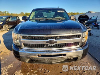 Piąte zdjęcie samochodu w środku: 2010 CHEVROLET SILVERADO K1500 LS VIN:1GCSKREA0AZ135310 - miniatura