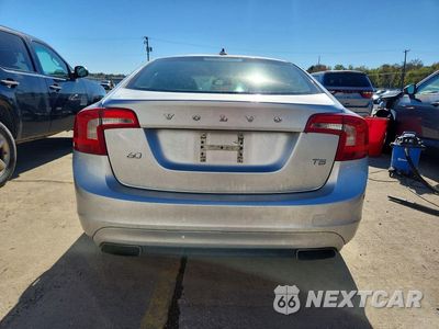 Zdjęcie 6 z 12 samochodu: 2014 VOLVO S60 T5 VIN:YV1612FS0E1289985 - miniatura