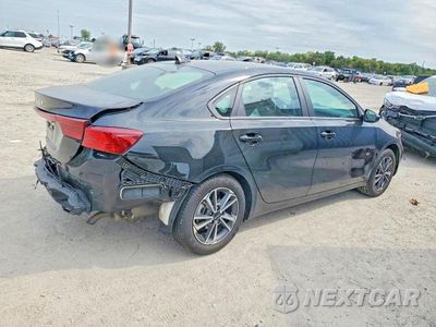Trzecie zdjęcie samochodu z tyłu: 2024 KIA FORTE LXS VIN:3KPF24AD9RE729115 - miniatura