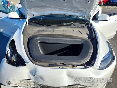 Zdjęcie 11 z 12 samochodu: 2024 TESLA MODEL Y VIN:7SAYGDEF3RF089261 - miniatura
