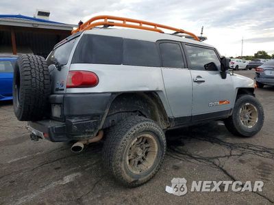 Trzecie zdjęcie samochodu z tyłu: 2007 TOYOTA FJ CRUISER BASE VIN:JTEBU11F070010992 - miniatura