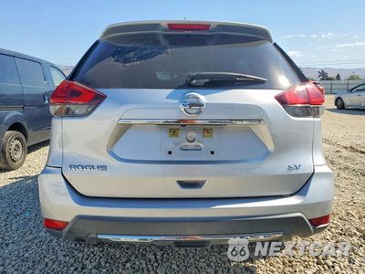 Zdjęcie 6 z 13 samochodu: 2017 NISSAN ROGUE SV VIN:KNMAT2MT6HP550950 - miniatura