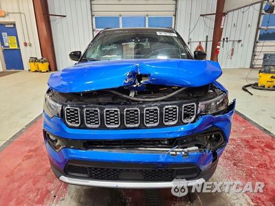 Piąte zdjęcie samochodu w środku: 2025 JEEP COMPASS LIMITED VIN:3C4NJDCN3ST605329 - miniatura