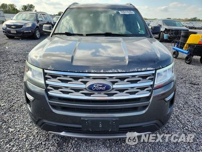 Piąte zdjęcie samochodu w środku: 2018 FORD EXPLORER XLT VIN:1FM5K7D83JGA91651 - miniatura