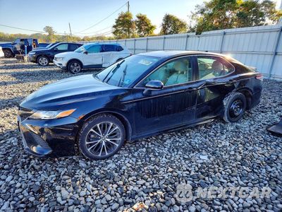 2020 TOYOTA CAMRY 4T1G11AK9LU936970 - główne zdjęcie licytacji z USA - miniatura
