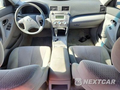 Zdjęcie 8 z 12 samochodu: 2010 TOYOTA CAMRY LE VIN:4T4BF3EK1AR028680 - miniatura