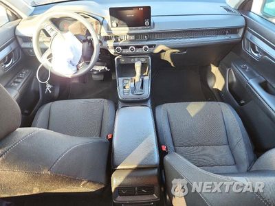 Zdjęcie 8 z 14 samochodu: 2025 HONDA CR-V EX VIN:5J6RS4H47SL021181 - miniatura