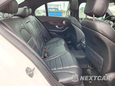 Zdjęcie 10 z 12 samochodu: 2019 MERCEDES-BENZ C 300 4MATIC VIN:55SWF8EB7KU297983 - miniatura