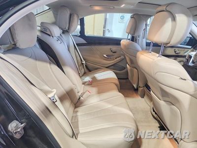 Zdjęcie 10 z 13 samochodu: 2019 MERCEDES-BENZ S 560 4MATIC VIN:WDDUG8GB4KA464656 - miniatura