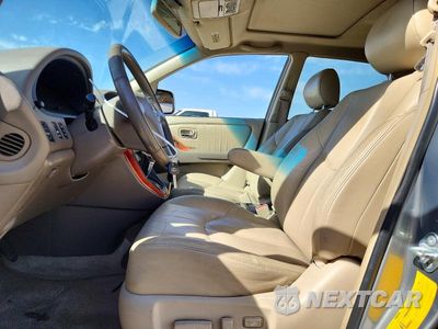 Zdjęcie 7 z 13 samochodu: 2001 LEXUS RX 300 VIN:JTJGF10UX10095641 - miniatura