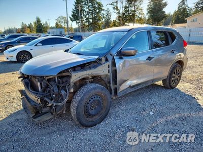 2017 NISSAN ROGUE S 5N1AT2MM4HC795094 - główne zdjęcie licytacji z USA - miniatura