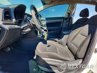 Zdjęcie 7 z 12 samochodu: 2018 HYUNDAI ELANTRA SEL VIN:5NPD84LF7JH272647 - miniatura