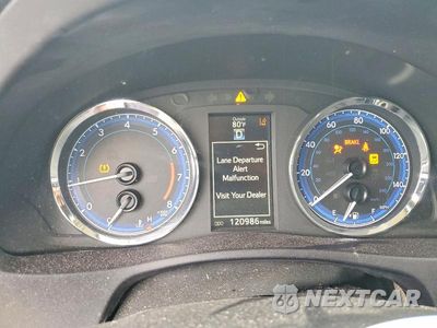 Zdjęcie 9 z 12 samochodu: 2017 TOYOTA COROLLA SE VIN:5YFBURHE7HP698805 - miniatura