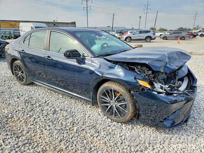 Czwarte zdjęcie samochodu z boku: 2021 TOYOTA CAMRY SE VIN:4T1G11AK5MU450884 - miniatura