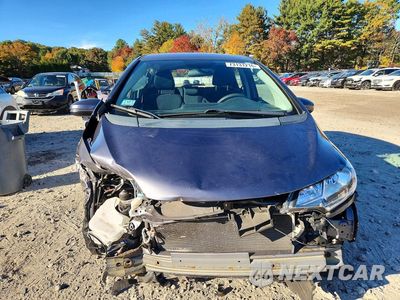 Piąte zdjęcie samochodu w środku: 2019 HONDA FIT LX VIN:3HGGK5H45KM729027 - miniatura