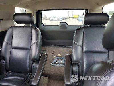 Zdjęcie 10 z 13 samochodu: 2010 GMC YUKON VIN:1GKUCEEF1AR226097 - miniatura