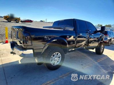 Trzecie zdjęcie samochodu z tyłu: 2015 RAM 2500 LARAMIE VIN:3C6UR5FL8FG587971 - miniatura