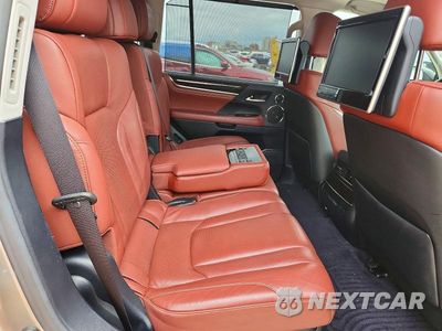 Zdjęcie 11 z 14 samochodu: 2017 LEXUS LX 570 VIN:JTJHY7AX0H4237234 - miniatura