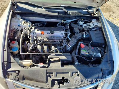 Zdjęcie 11 z 12 samochodu: 2010 HONDA ACCORD LXP VIN:1HGCP2F44AA097571 - miniatura