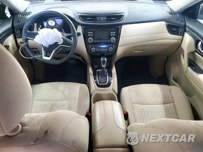 Zdjęcie 8 z 13 samochodu: 2017 NISSAN ROGUE S VIN:5N1AT2MT3HC787169 - miniatura