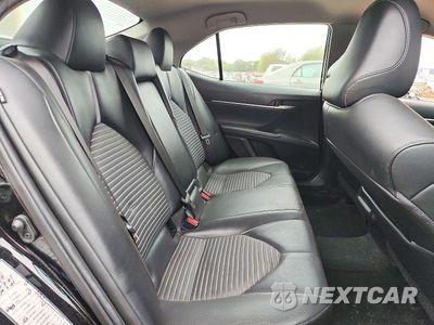 Zdjęcie 10 z 13 samochodu: 2022 TOYOTA CAMRY SE VIN:4T1G11AK1NU629361 - miniatura