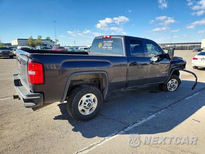 Trzecie zdjęcie samochodu z tyłu: 2016 GMC SIERRA K2500 HEAVY DUTY VIN:1GT22REG8GZ178371 - miniatura