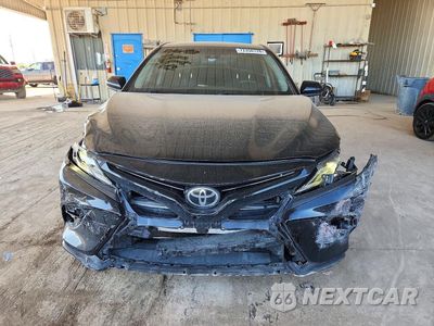 Piąte zdjęcie samochodu w środku: 2018 TOYOTA CAMRY SE VIN:4T1B11HK5JU571622 - miniatura