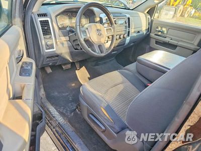 Zdjęcie 8 z 12 samochodu: 2010 DODGE RAM 2500 SLT VIN:3D7LT2ET8AG123583 - miniatura