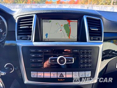 Zdjęcie 11 z 14 samochodu: 2015 MERCEDES-BENZ GL 550 4MATIC VIN:4JGDF7DE2FA544657 - miniatura