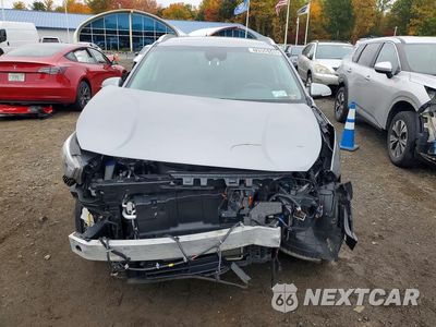 Piąte zdjęcie samochodu w środku: 2022 KIA NIRO EV S VIN:KNDCC3LGXN5159990 - miniatura